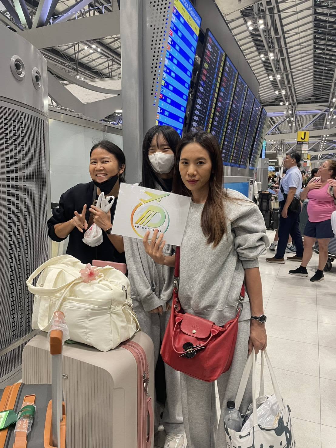 กรุ๊ปโอซาก้า เกียวโต ทาคายาม่า ชิราคาวาโกะ 06 - 10 MAR 2026
